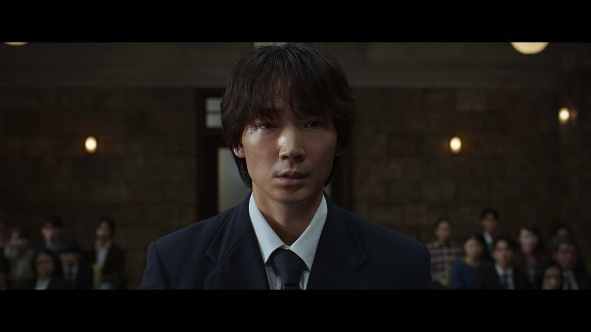 映画『でっちあげ ~殺人教師と呼ばれた男』場面写真