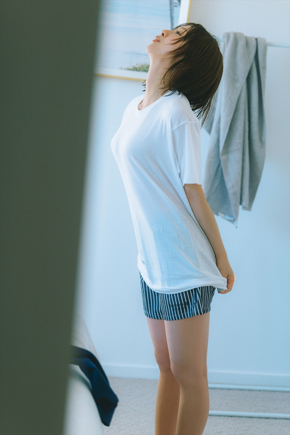日向坂46・富田鈴花 1st写真集より