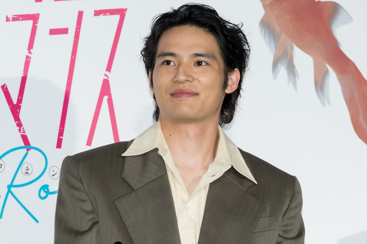 水上恒司、役作りで“男らしく” 　吉岡里帆「皆さんがメロメロになるのも分かります」