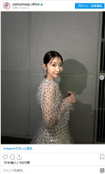 ドット柄のシースルードレスがかわいい　※「柏木由紀」インスタグラム