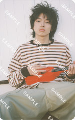 imase 1st photo book『you ＆ me』セブンネットショッピング限定の予約特典、クレカサイズのフォトカード