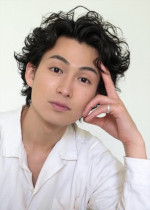 『RAMPO WORLD』より「3つのグノシエンヌ」主演・松田凌