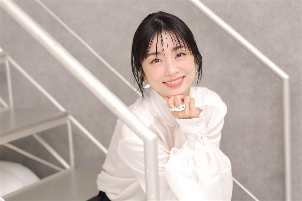 上戸彩、15年ぶり写真集に不安も「等身大でかっこつけない生の上戸彩を届けたい」