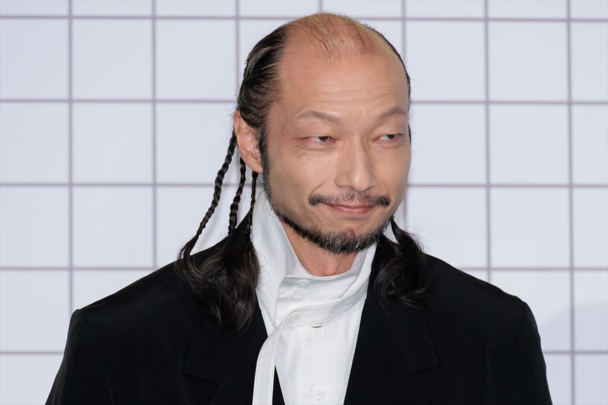 二宮和也、カンヌでのまさかの行動に是枝裕和監督も驚き「カンヌでやれるやついないよね」