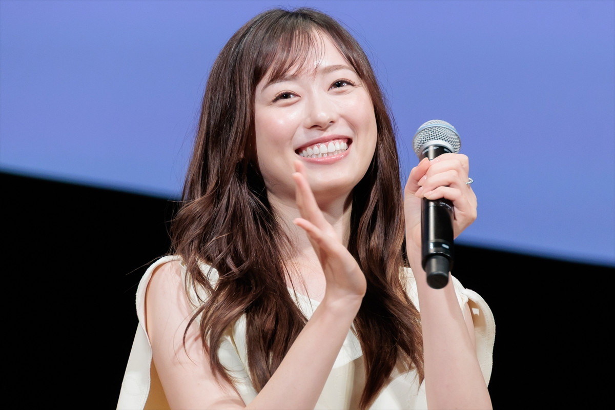 福原遥、伊藤健太郎ら『あの花が咲く丘で、君とまた出会えたら。』続編の映画化に喜び「出れるのかな、俺たち（笑）」