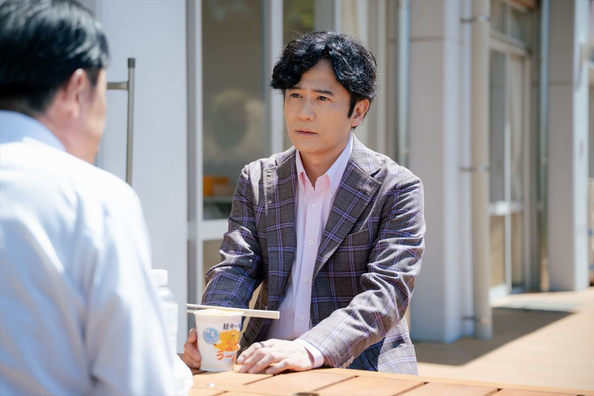 『僕達はまだその星の校則を知らない』第6話　“健治”磯村勇斗、生徒のカンニング疑惑を経て教壇に立つ