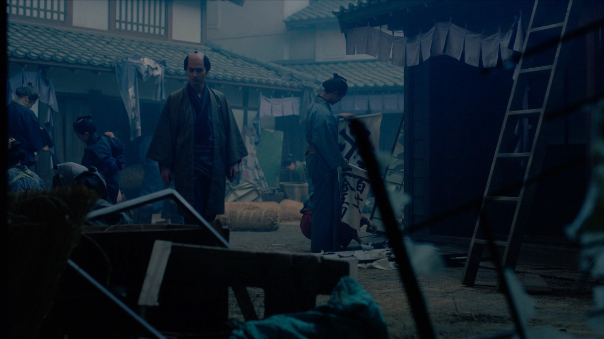 『べらぼう』“蔦重”横浜流星、友を弔い涙　励ます“歌麿”染谷将太にネット感動「グッとくる」「涙が止まらない」