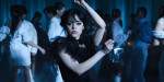 ウェンズデー・アダムス（ジェナ・オルテガ）　ドラマシリーズ『ウェンズデー』シーズン1場面写真