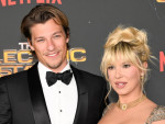 ミリー・ボビー・ブラウン、養子に迎えた赤ちゃんを初公開