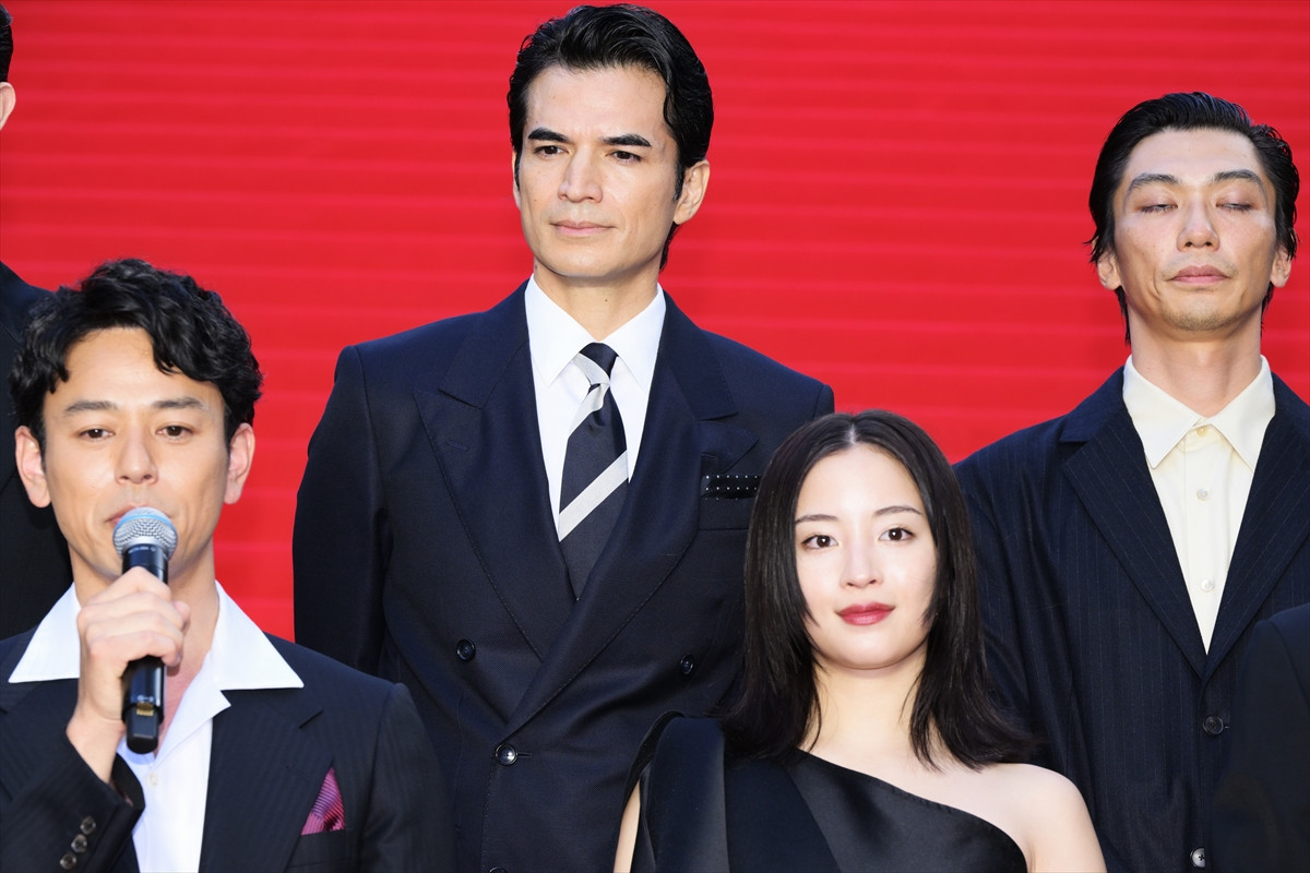 妻夫木聡、広瀬すず、窪田正孝ら豪華キャスト、映画『宝島』東京プレミアに登場