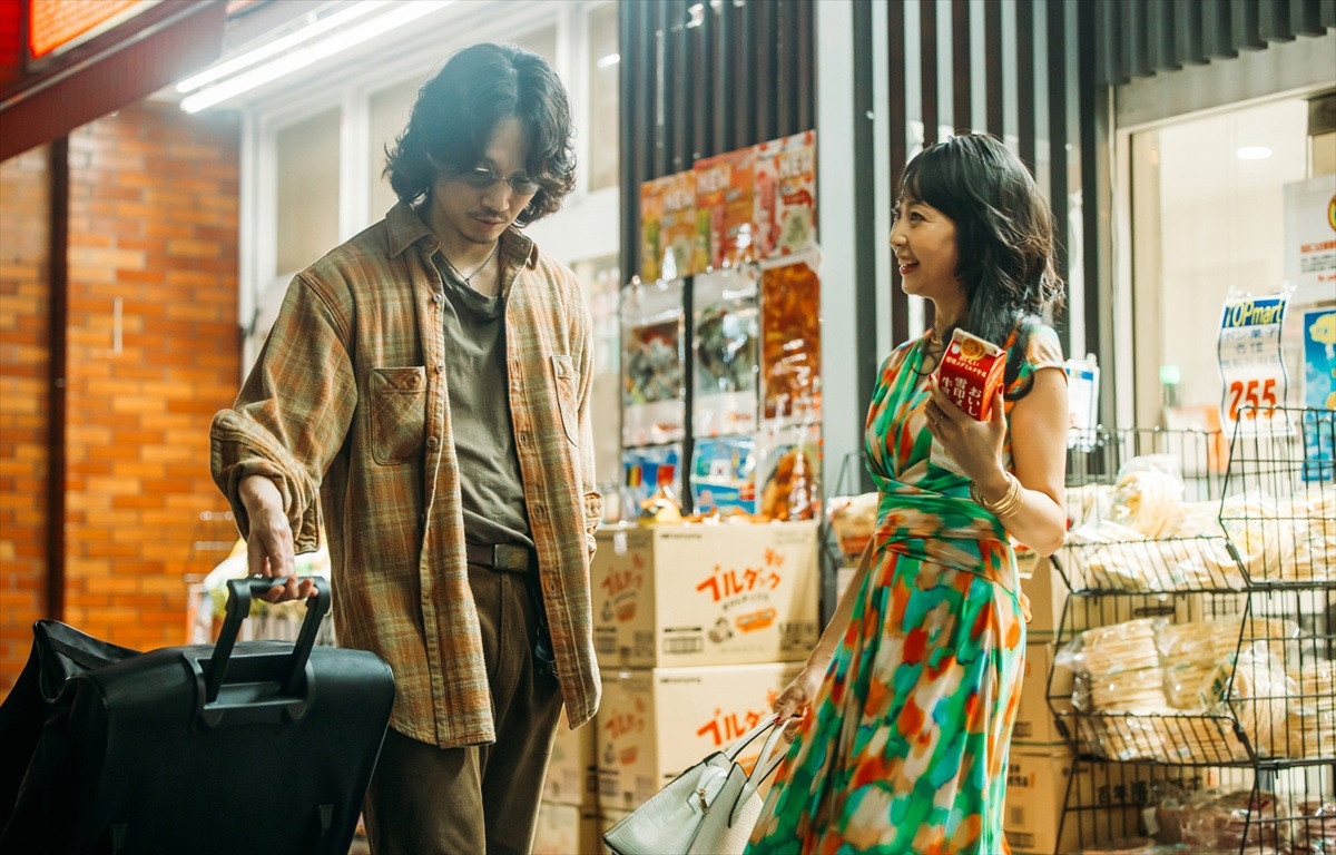 北村匠海＆林裕太＆綾野剛らが魅せる＜素顔＞と＜裏の顔＞ 『愚か者の身分』場面写真10点解禁