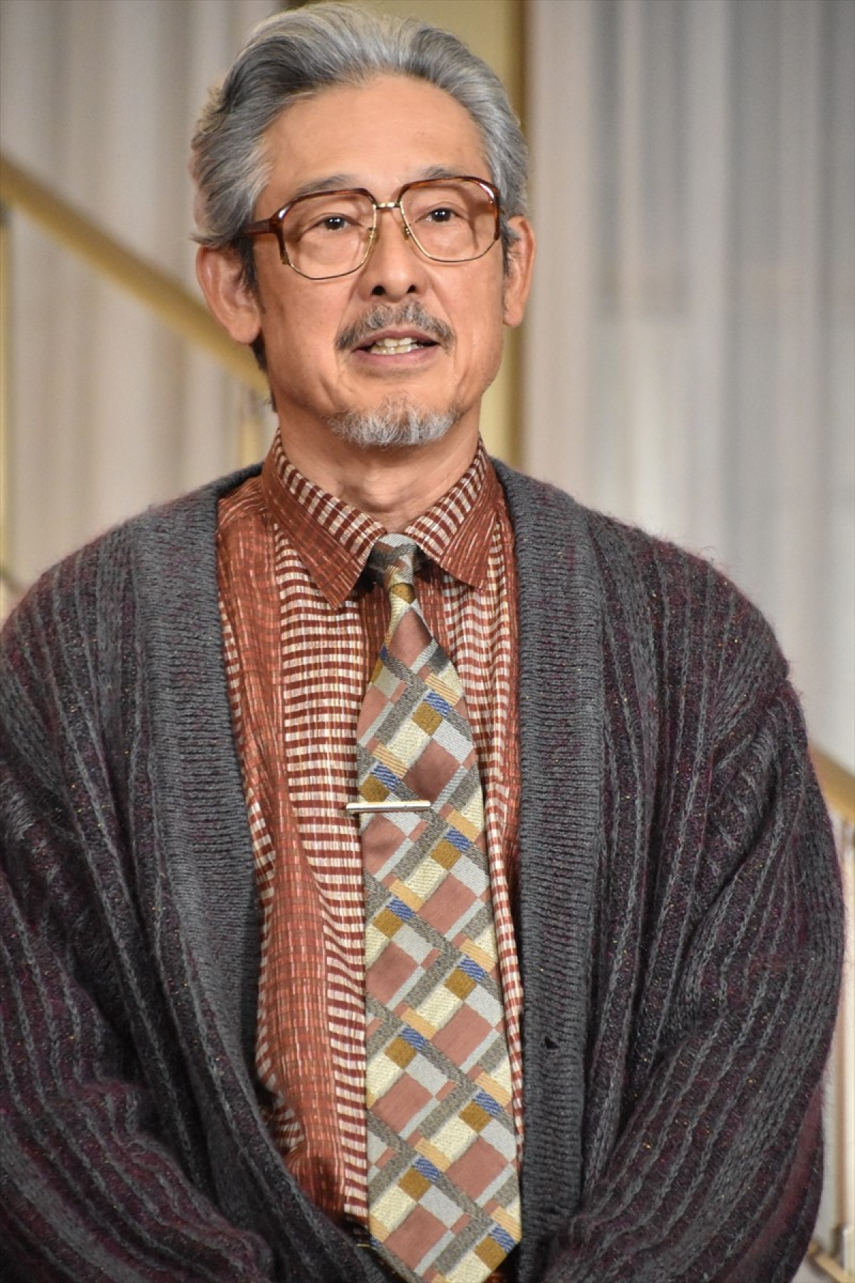 京本大我「心が折れかけた」ミュージカル『Once』ギター稽古を振り返る　SixTONESメンバーの前でゲリラ演奏も
