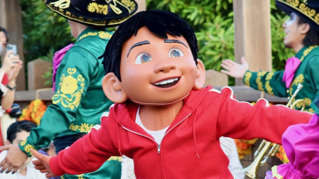 TDS秋の目玉は『リメンバー・ミー』　生歌＆生演奏聞けるアトモスは出会えたらラッキー〈取材レポ〉