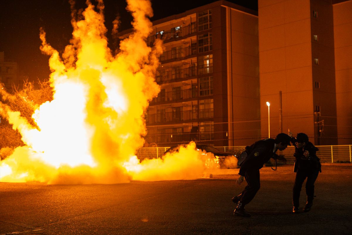 山田裕貴＆佐藤二朗『爆弾』、ヘルシンキ国際映画祭で特別招待上映決定　緊迫の新場面写真も一挙解禁
