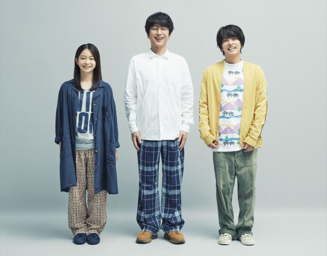 ドラマ『ぼくたちん家』に出演する(左から)白鳥玉季、及川光博、手越祐也