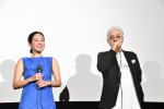 映画『オオムタアツシの青春』公開記念舞台あいさつに登壇した筧美和子（左）と陣内孝則（右）