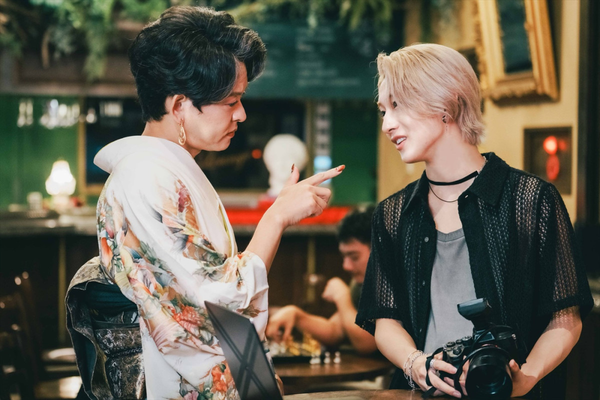 MAZZEL・NAOYA&龍宮城・冨田侑暉W主演ドラマ『セラピーゲーム』舞台化決定! 第2話場面写真も公開