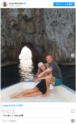 今年結婚26年を迎えたベッカム夫妻　※「ヴィクトリア・ベッカム」インスタグラム