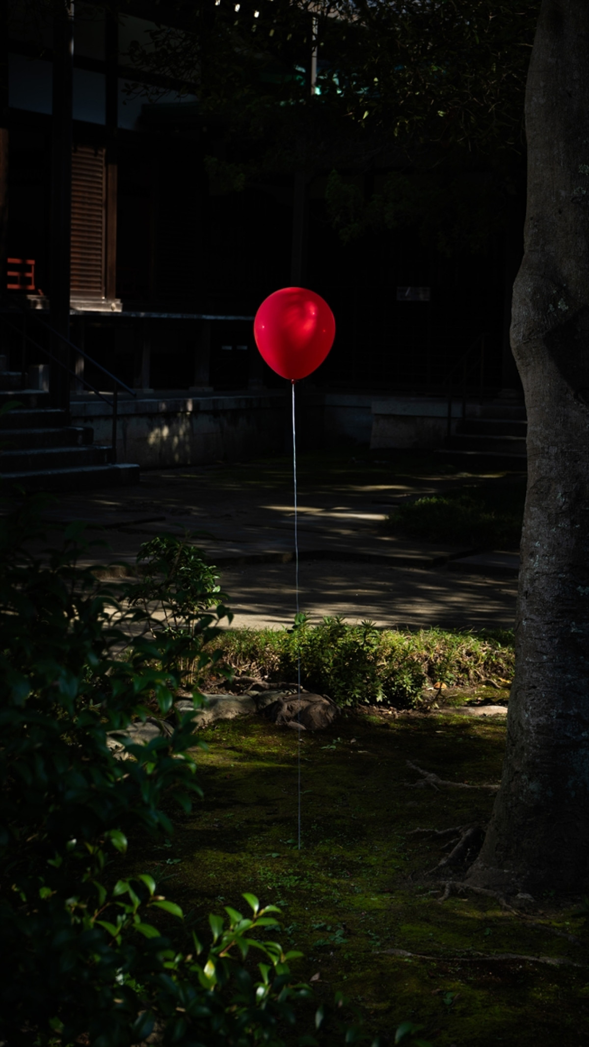 『IT/イット』前日譚「ウェルカム・トゥ・デリー」USと同時配信開始 恐怖シーン満載の60秒予告解禁