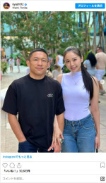 堀口恭司、スタイル抜群美人妻と2ショット　※「堀口恭司」インスタグラム