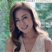 武田久美子、ソロショット　※「武田久美子」インスタグラム