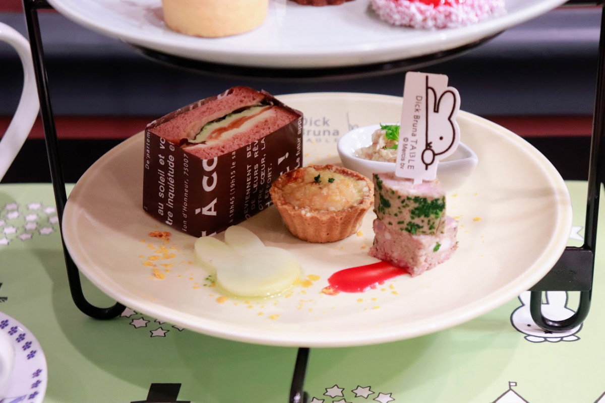 20251107 ハウステンボス×ディック・ブルーナ テーブル