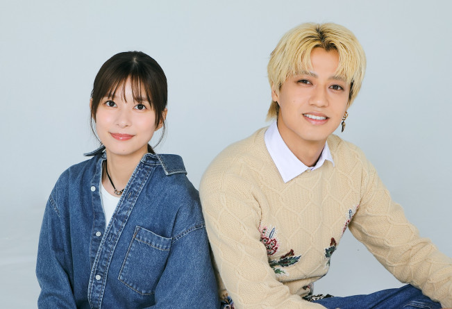 （左から）芳根京子、高橋海人