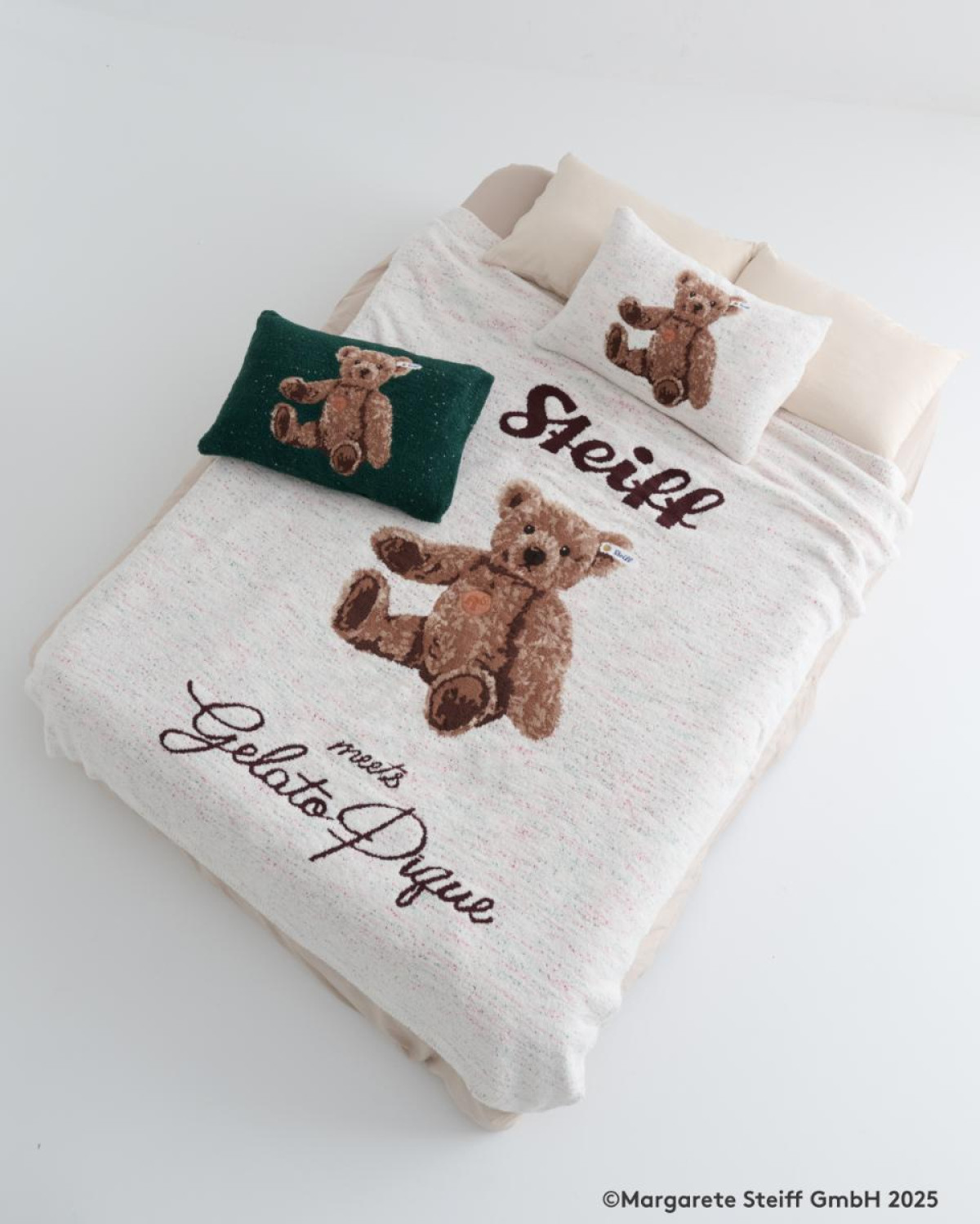 251118「Steiff meets GELATO PIQUE」