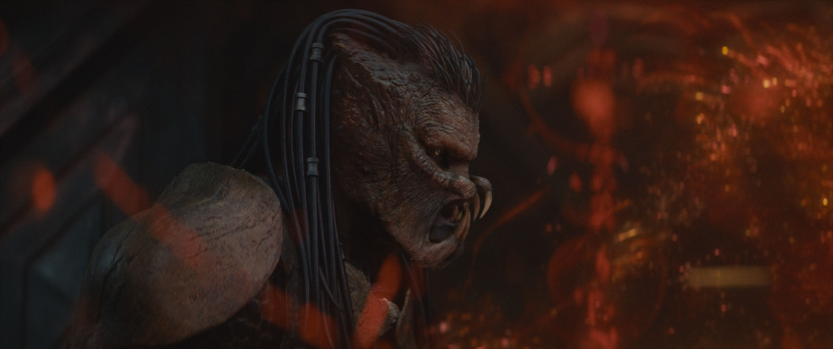 プレデターが話すオリジナル言語を新たに構築！　新作に登場“ヤウージャ語”開発秘話　