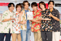 MATSURI、ファースト写真集『双六』マスコミ会見に登場