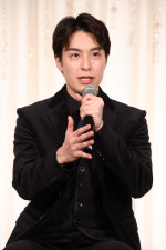 海宝直人、ミュージカル『ISSA in Paris』制作発表記者会見に登場