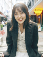 櫻坂46・松田里奈1st写真集『まつりの時間』通常版表紙