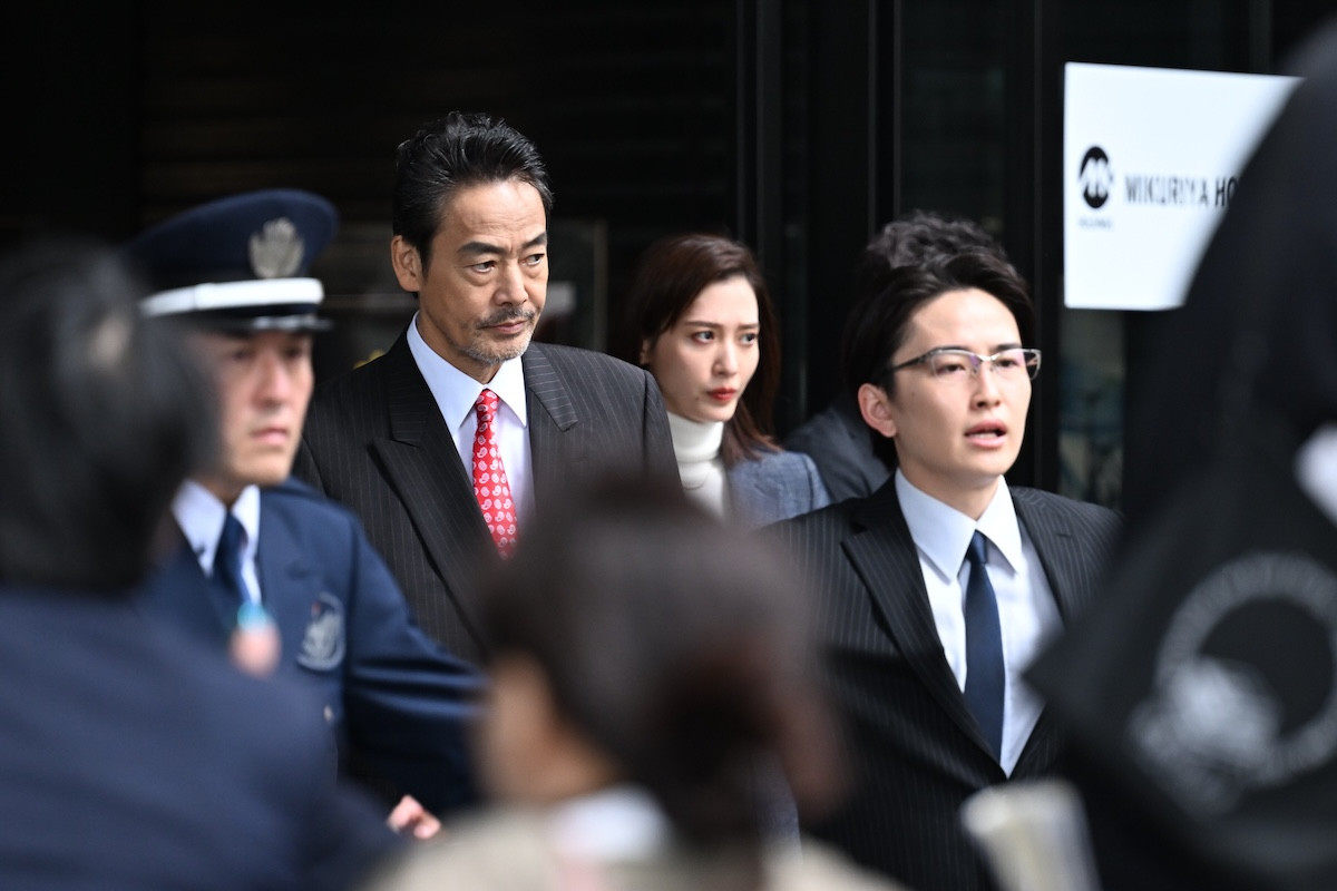 『終幕のロンド』最終回 “鳥飼”草なぎ剛と“真琴”中村ゆりの関係が暴かれ、裁判は思わぬ展開を迎える