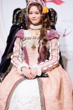 奥田いろは、ミュージカル『レイディ・ベス』製作発表記者会見に登場