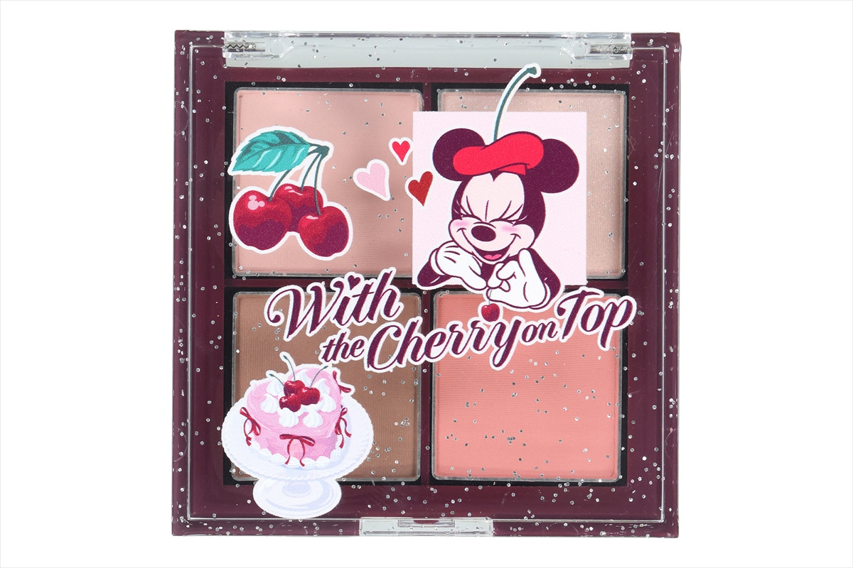 20251223_ケーキにさくらんぼを飾るミニーマウスがデザインされた大人かわいいグッズ