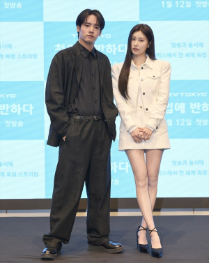 赤楚衛二＆カン・へウォン、韓国・ソウルで開催された『キンパとおにぎり〜恋するふたりは似ていてちがう〜』に登壇