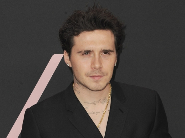 ベッカム家確執騒動　長男ブルックリンが両親に弁護士を通じて連絡するよう通告していた