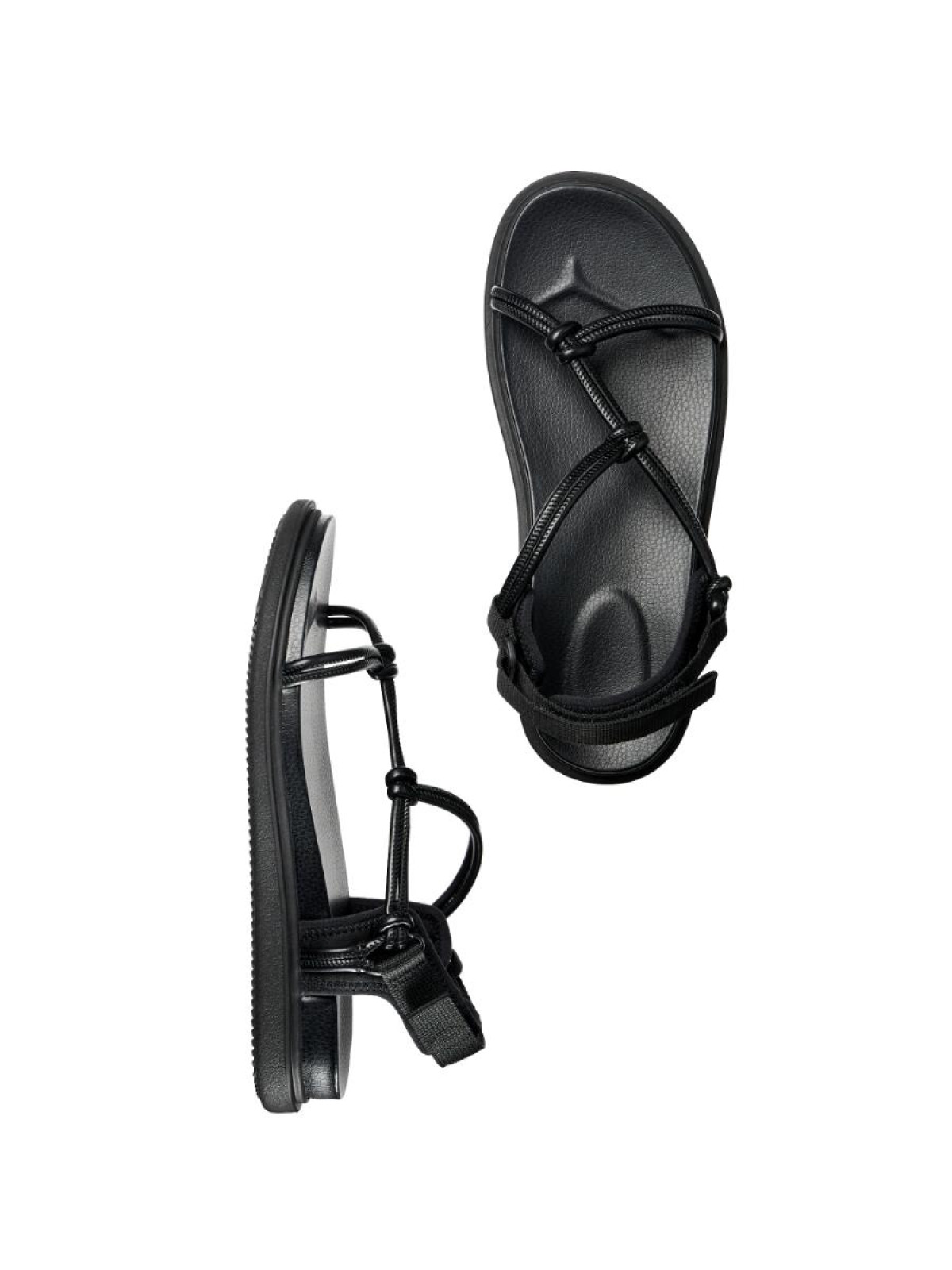 260121「UNIQLO： C 2026年 春夏コレクション」