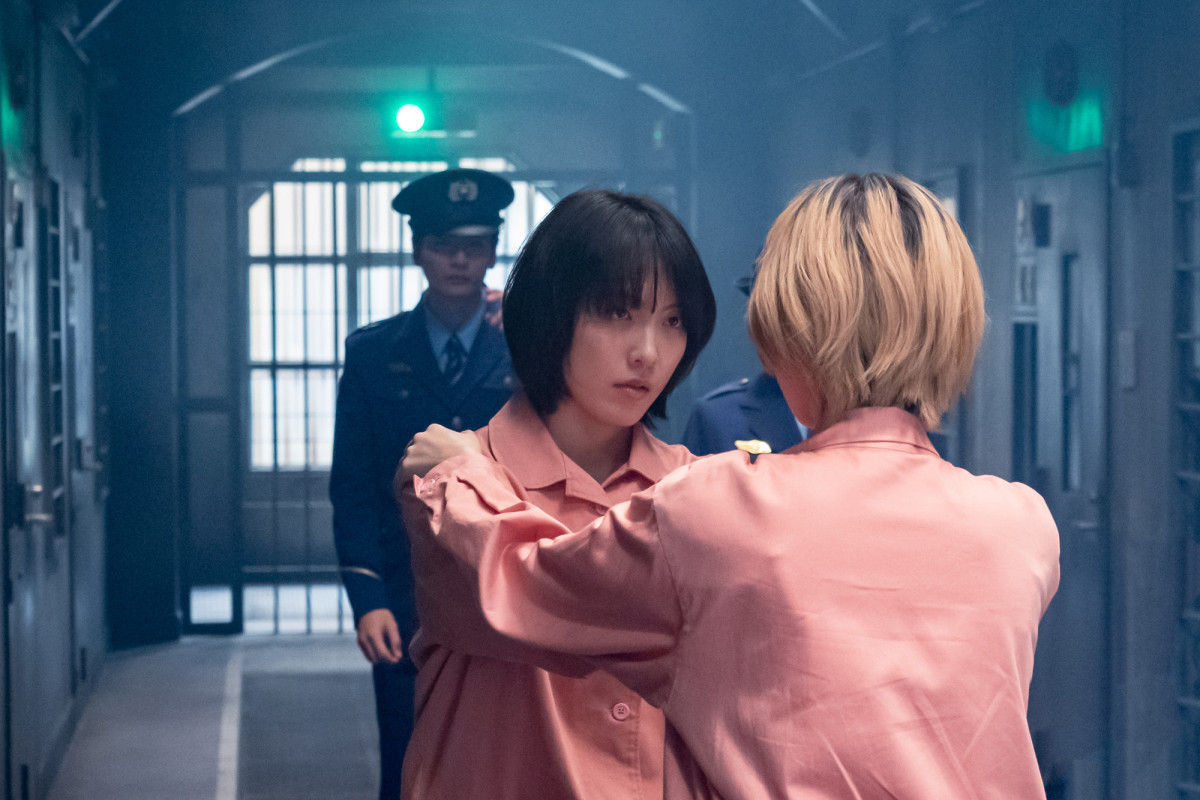 『パンチドランク・ウーマン』第2話　“こずえ”篠原涼子のタブレット端末が盗まれる