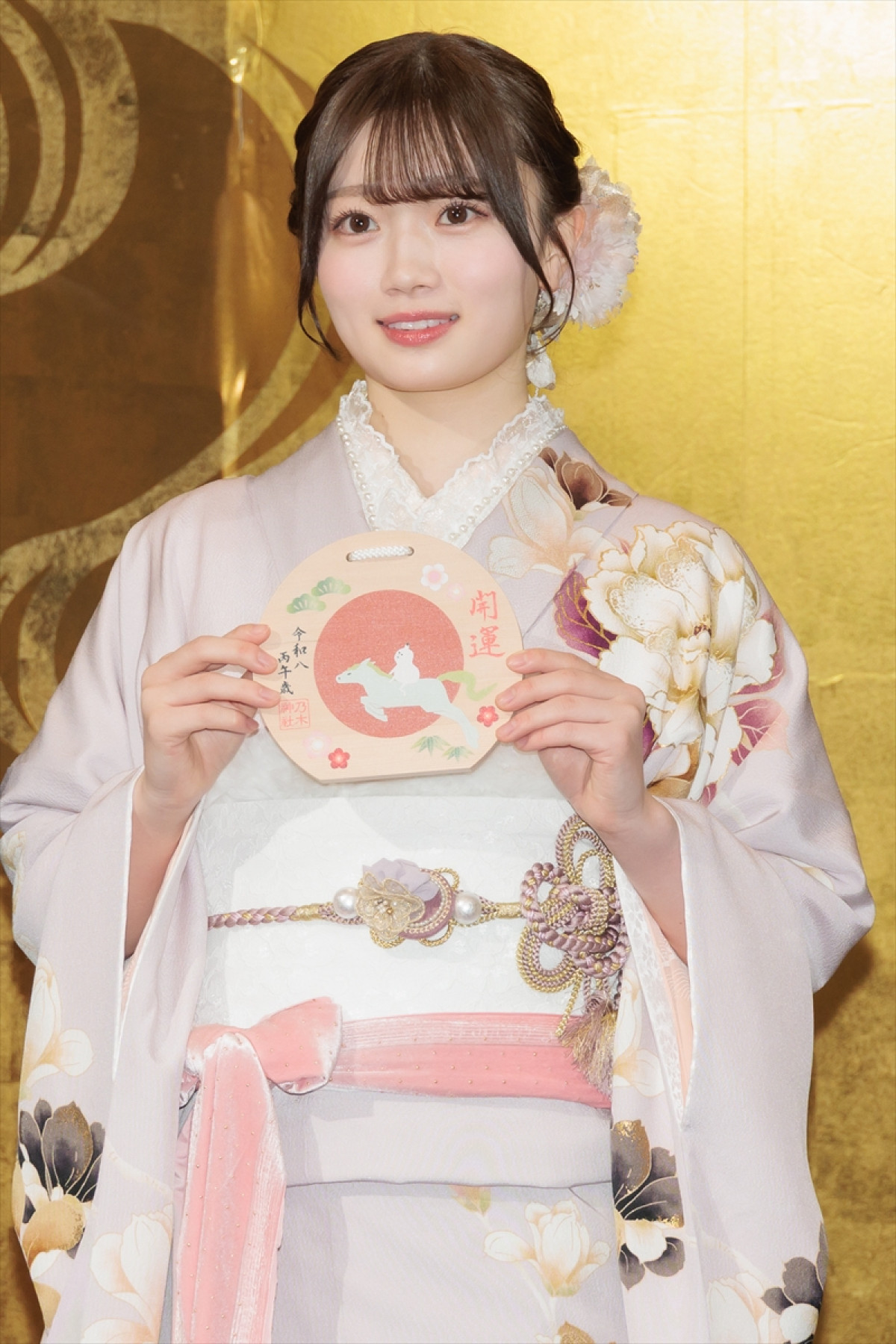 乃木坂46・菅原咲月、瀬戸口心月らが新成人 振り袖姿で新年の抱負を語る「“パカラッパカラッ世代”です」