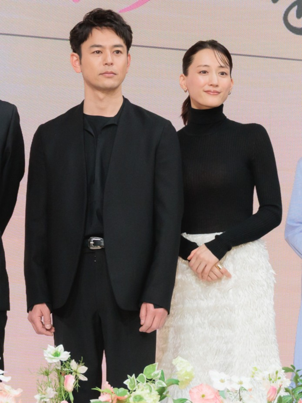綾瀬はるか＆妻夫木聡、およそ18年ぶり共演で夫婦役 「素晴らしい女優さん」と称賛