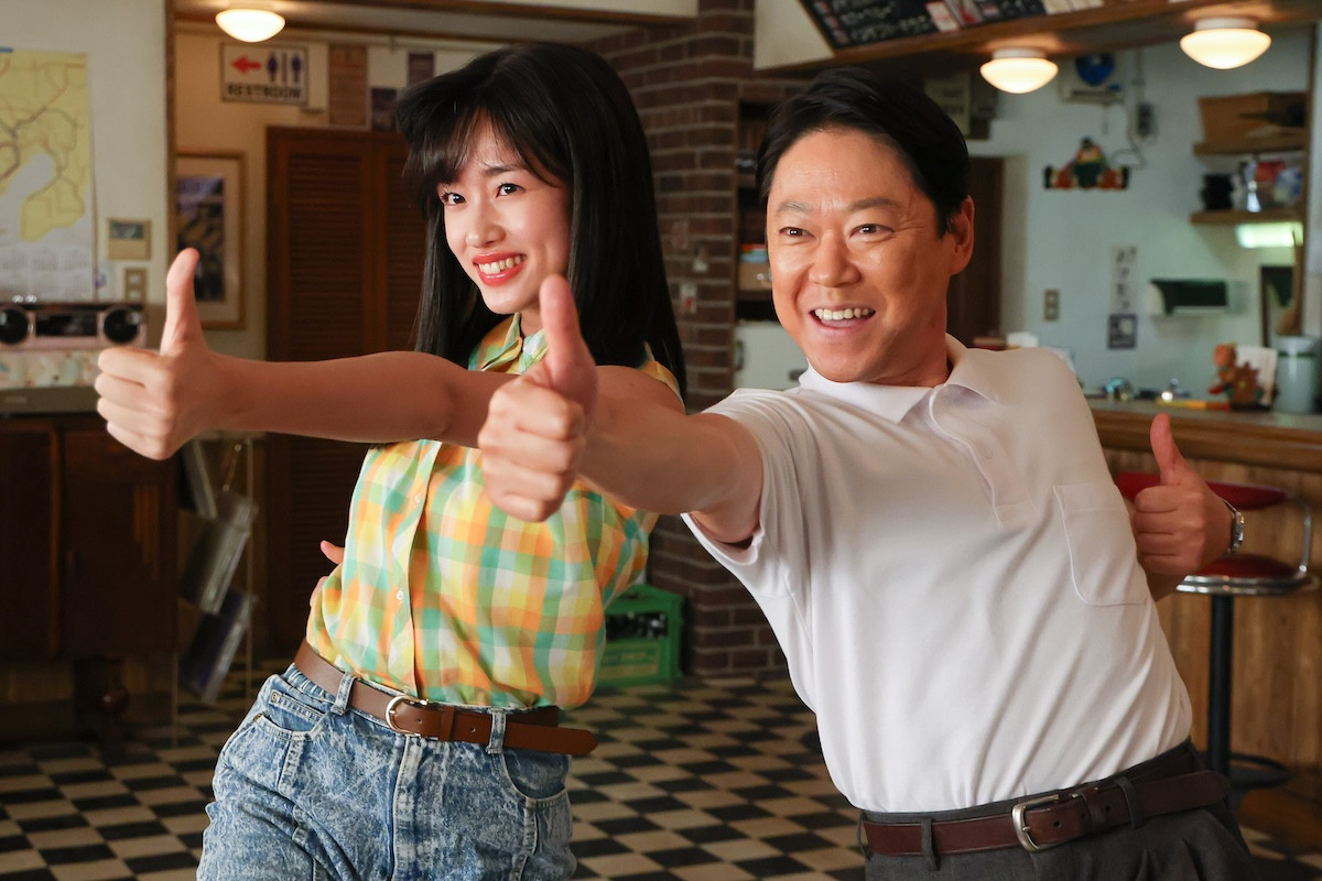 『不適切にもほどがある！』SP 朝ドラ共演者の濃厚ラブシーンにツッコミ続々「濃い絵面」「複雑すぎるw」