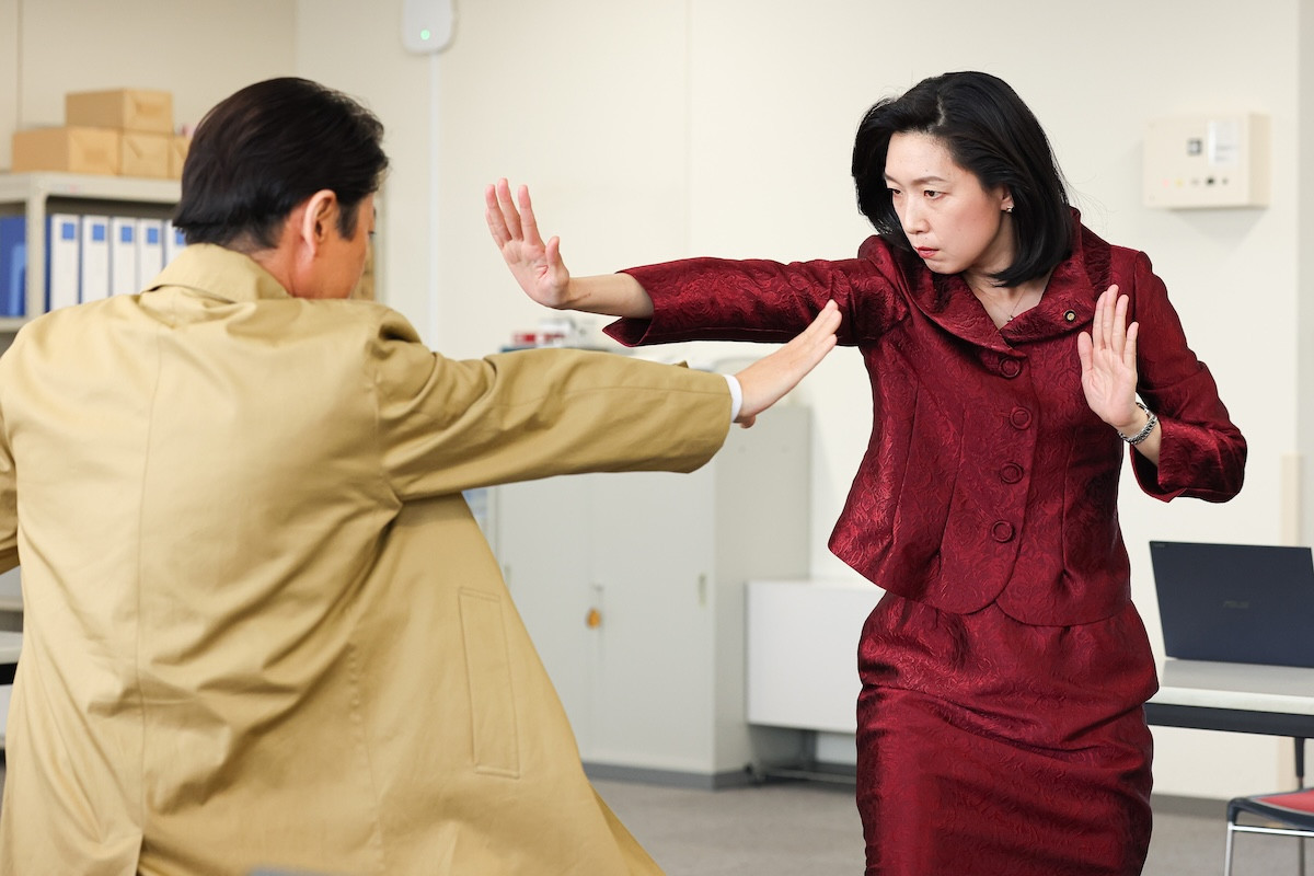 『不適切にもほどがある！』SP 朝ドラ共演者の濃厚ラブシーンにツッコミ続々「濃い絵面」「複雑すぎるw」