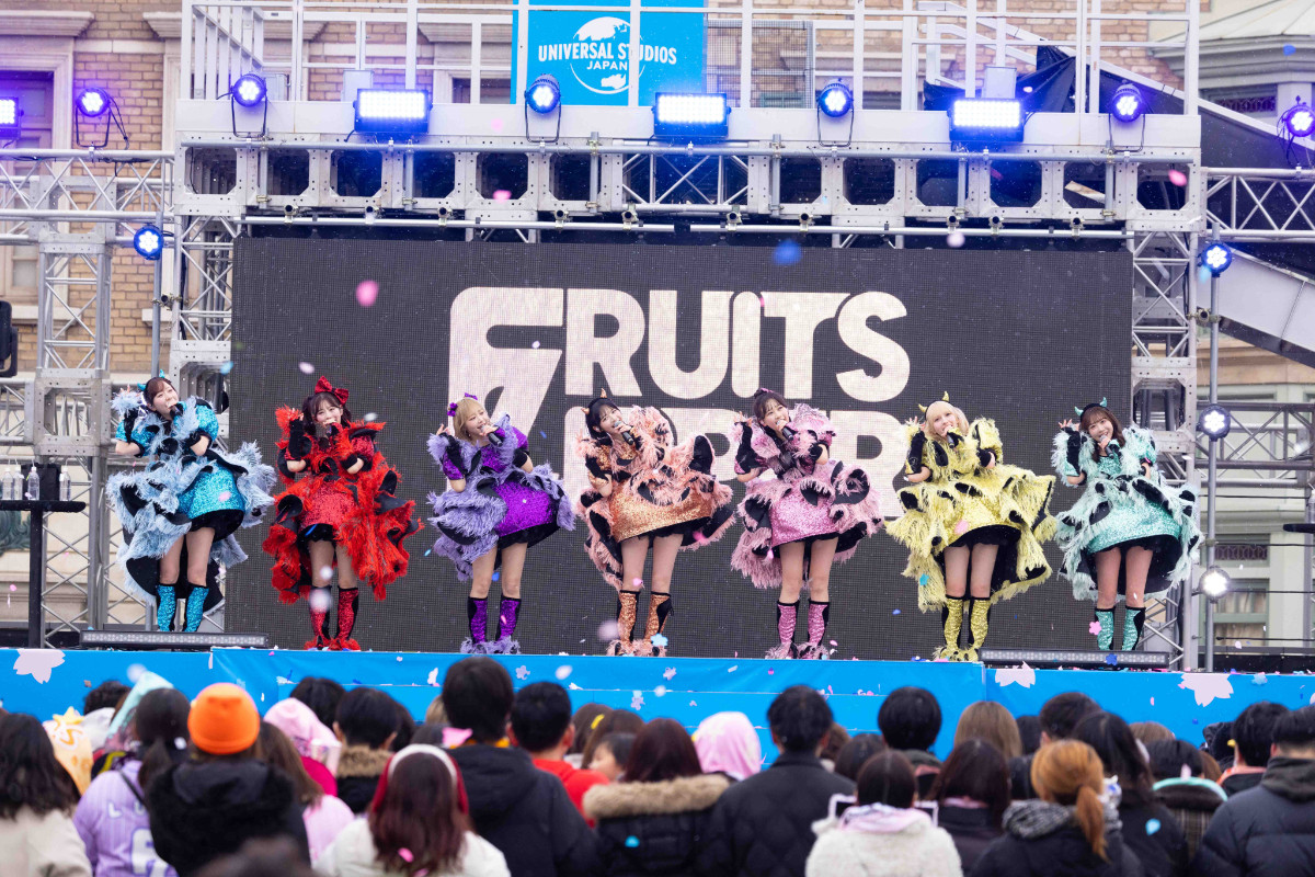 20260209_FRUITS ZIPPER
