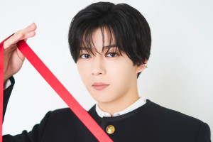 長尾謙杜、刀術の演技に苦戦　“時代劇”のバトンを受け取り「未熟ながらもうれしい」