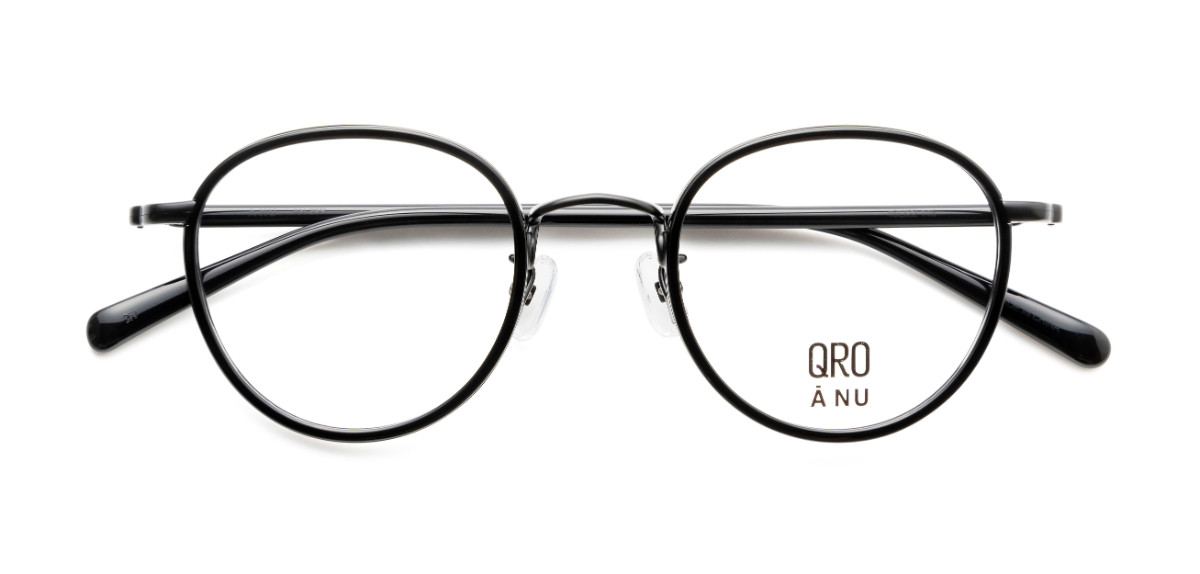 20260225 黒眼鏡専門デザインレーベル「QRO」