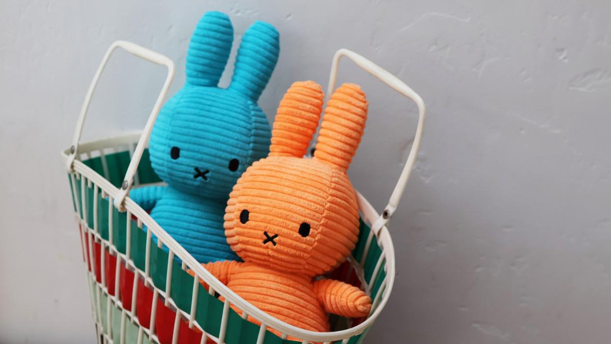 ミッフィーの“新作ぬいぐるみ”が登場！ 「BON TON TOYS」カラフルな春
