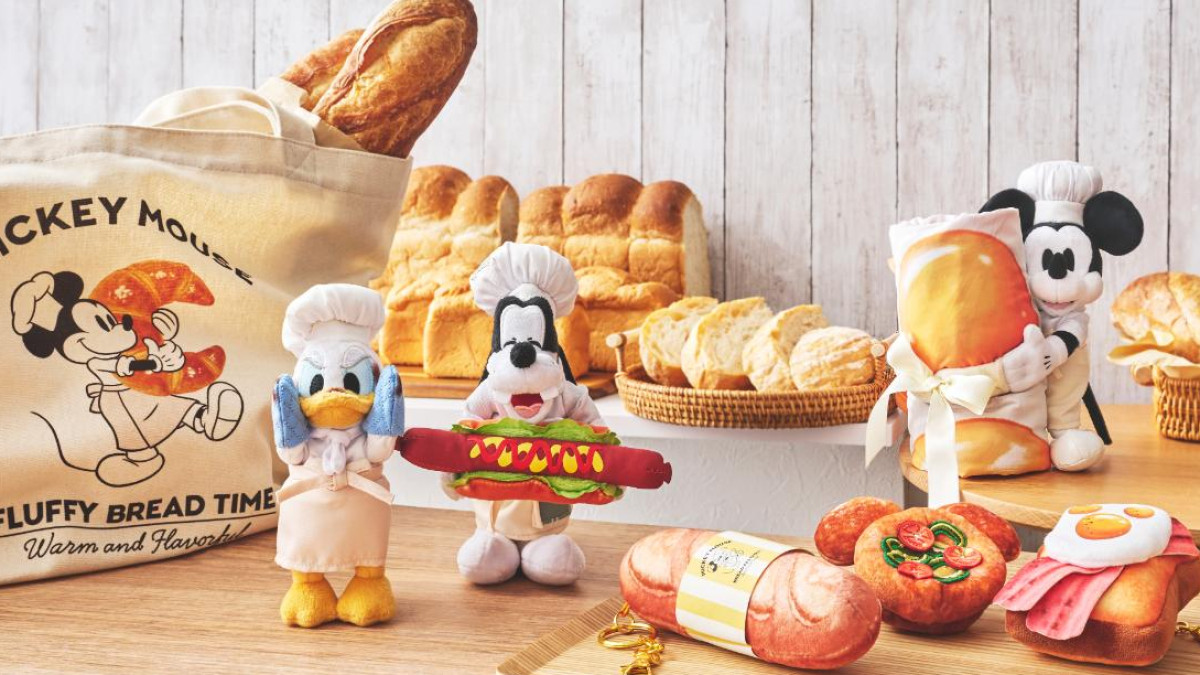 ディズニーストアに新作！ミッキーのクロワッサン型アイテム