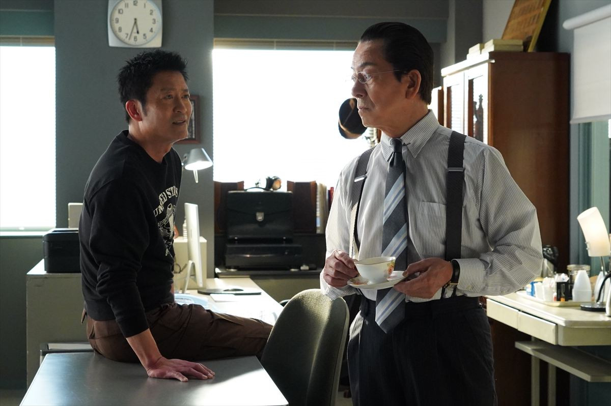 石黒賢、『相棒24』最終回に出演！　シリーズ初の“元特命係”出現――右京と因縁の再会