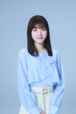 ドラマ『あの夜、社長の子供を授かりました』に出演する佐々木美玲